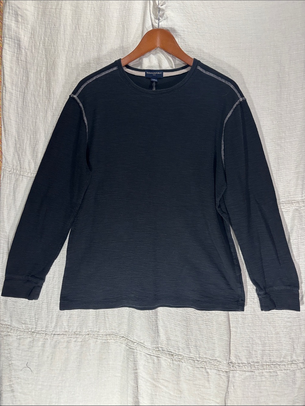 Banana Republic Men’s Black Waffle Knit Thermal Long-Sleeve Crewneck 100% Cotton